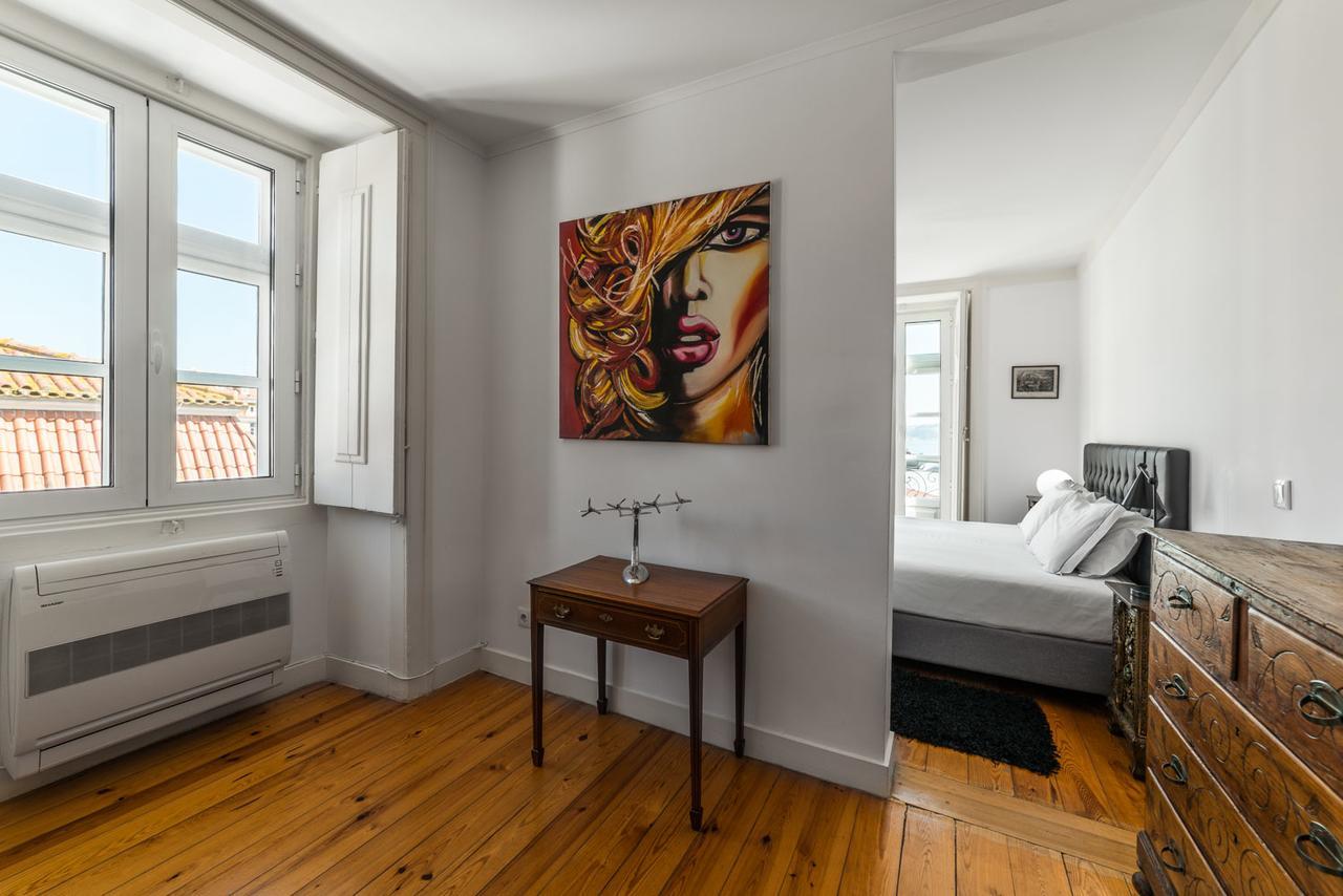 Ribeira Tejo By Shiadu Guesthouse Lisbon Bagian luar foto