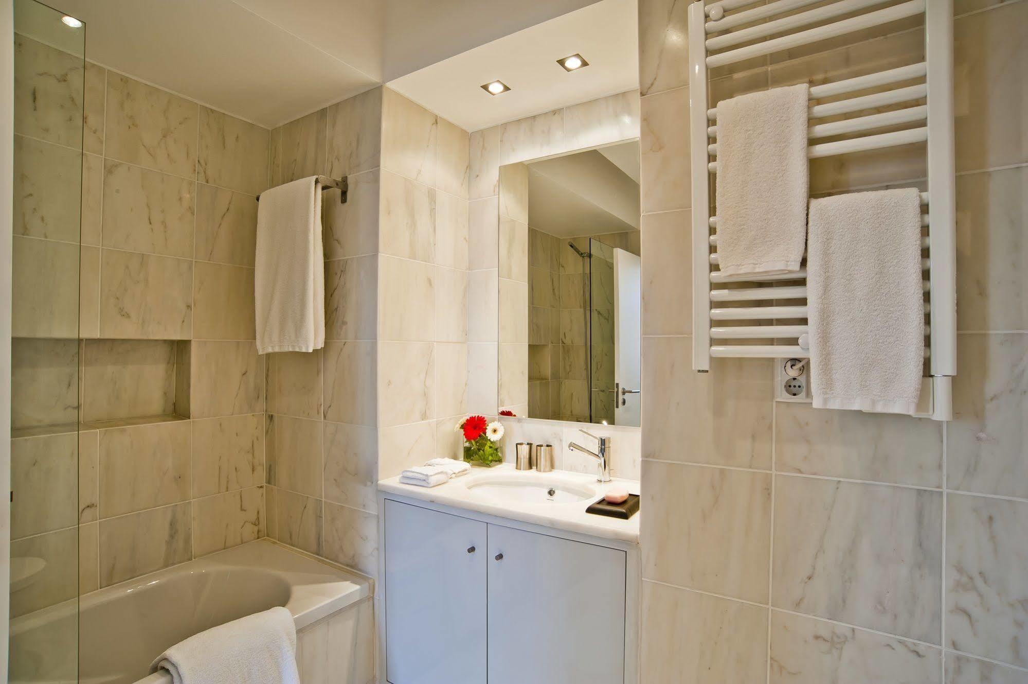 Ribeira Tejo By Shiadu Guesthouse Lisbon Bagian luar foto