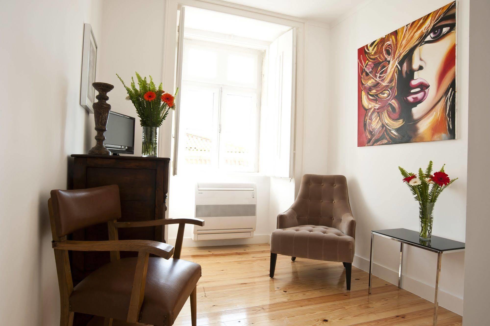 Ribeira Tejo By Shiadu Guesthouse Lisbon Bagian luar foto